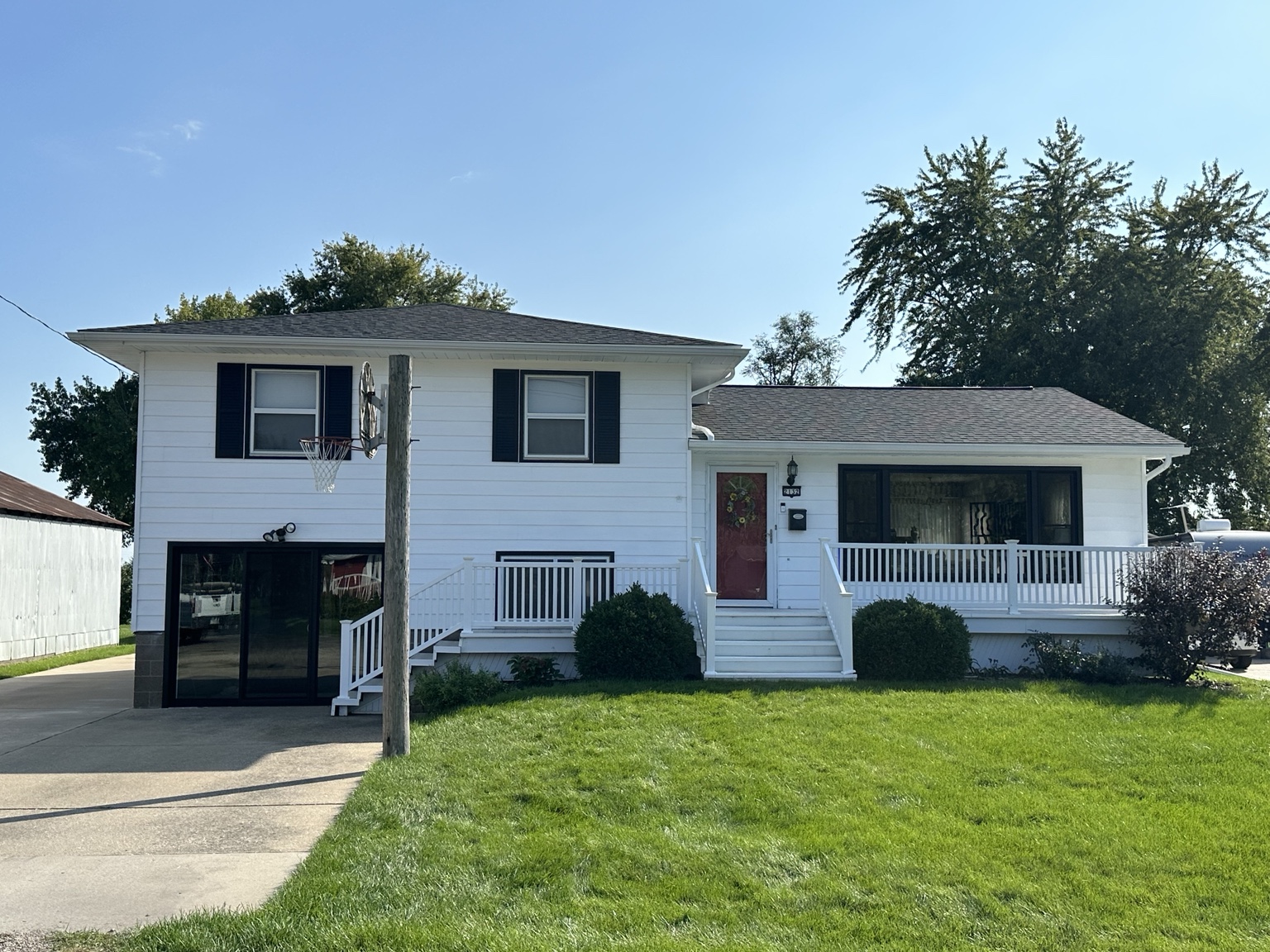 Split-level window replacement