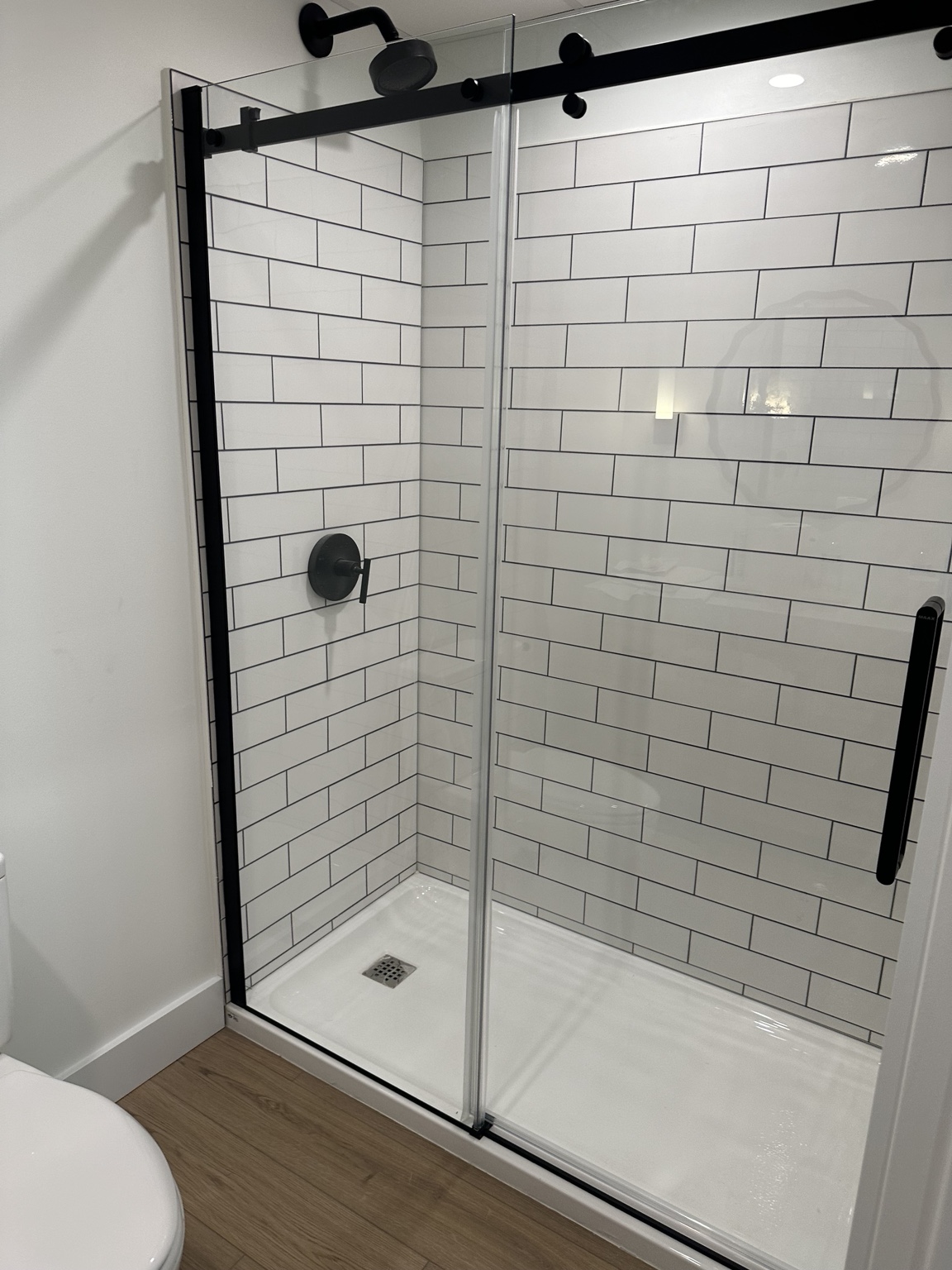 Sliding door - matte black